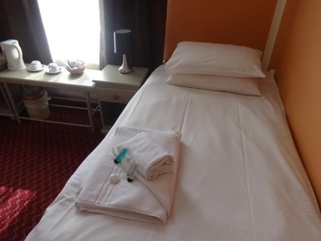Royal Oak Hotel Hawkhurst Phòng bức ảnh